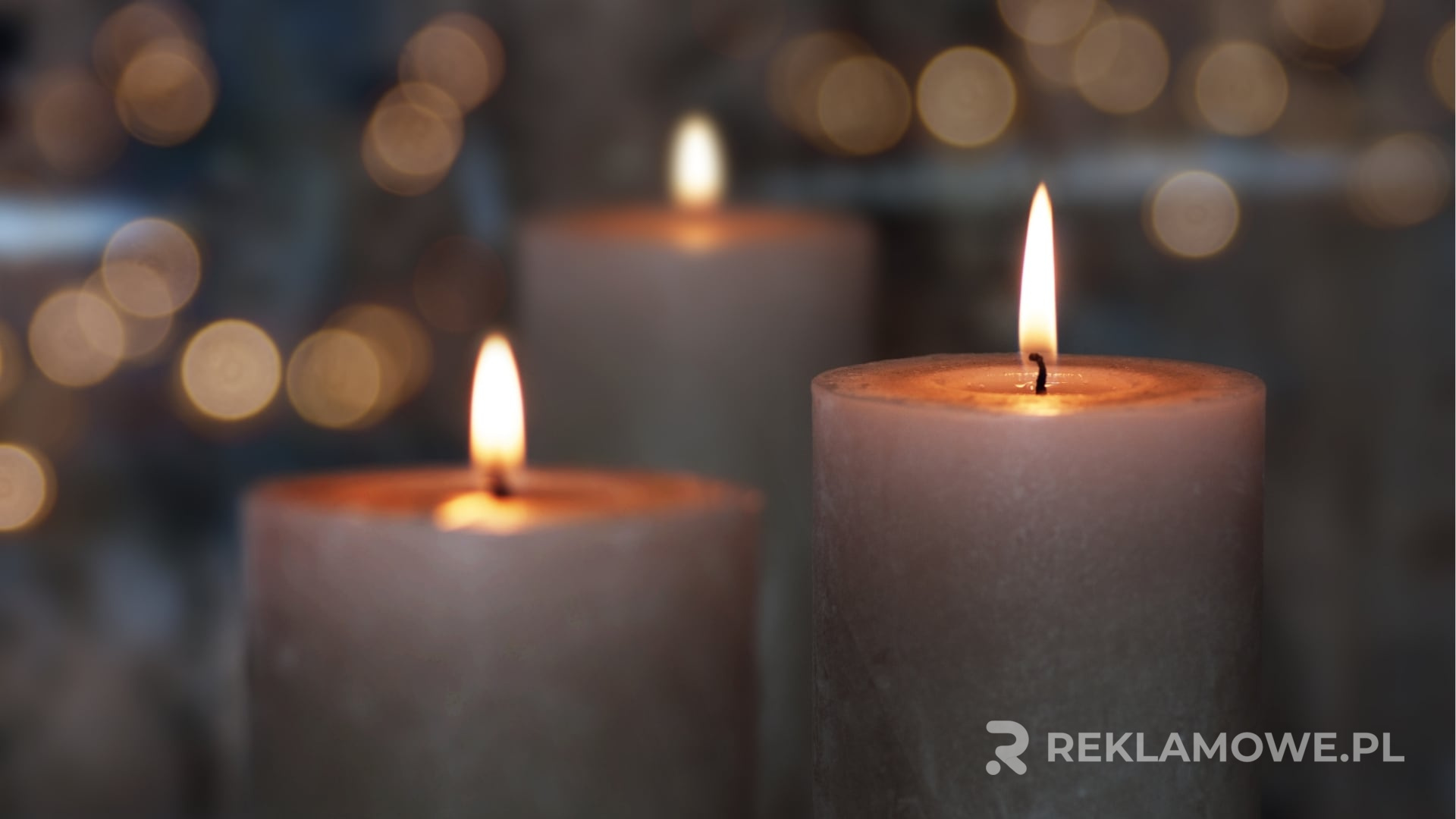 Efektowne świece reklamowe – porady dotyczące projektowania