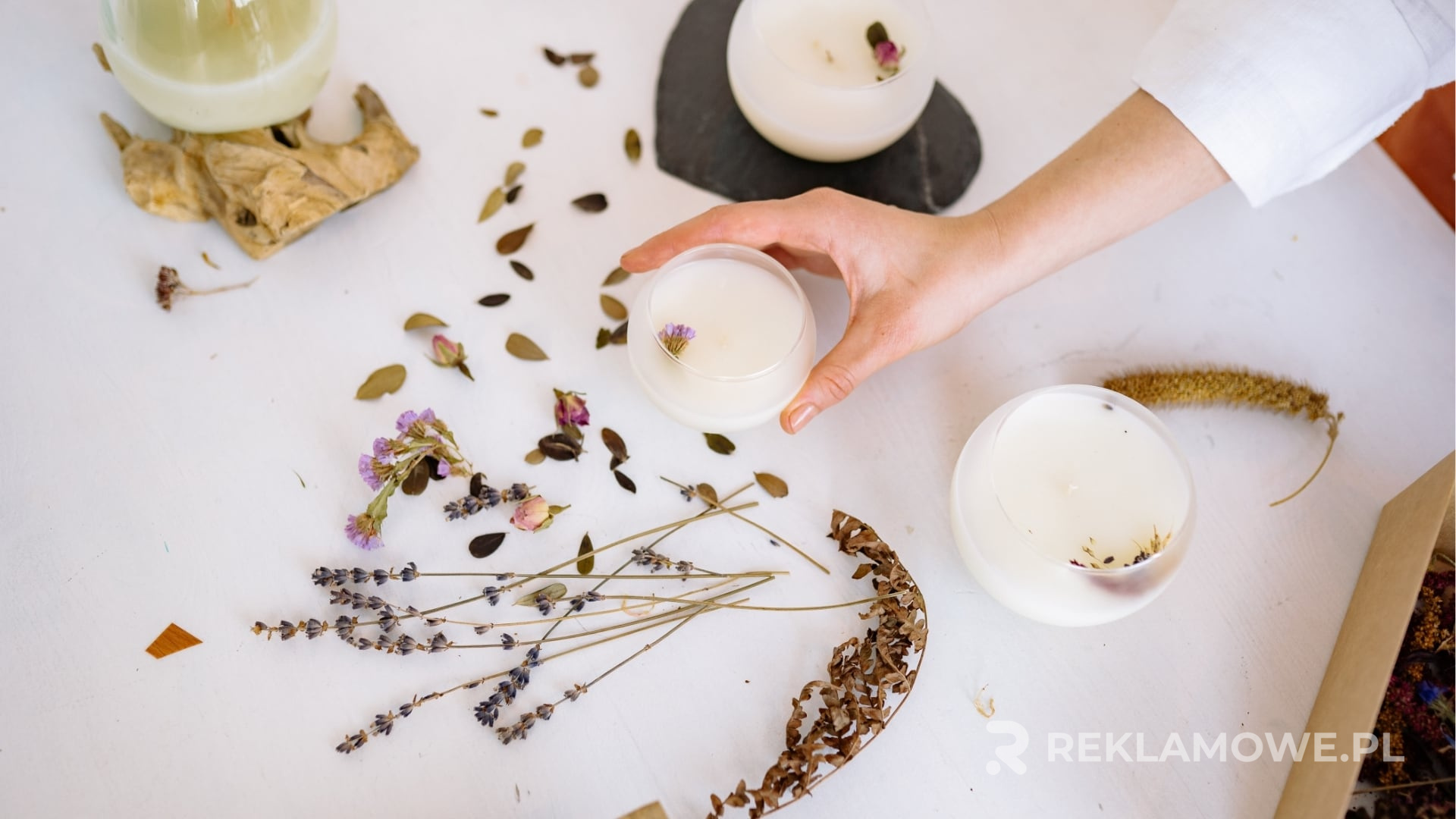 Zapachowe świece jako narzędzie marketingowe